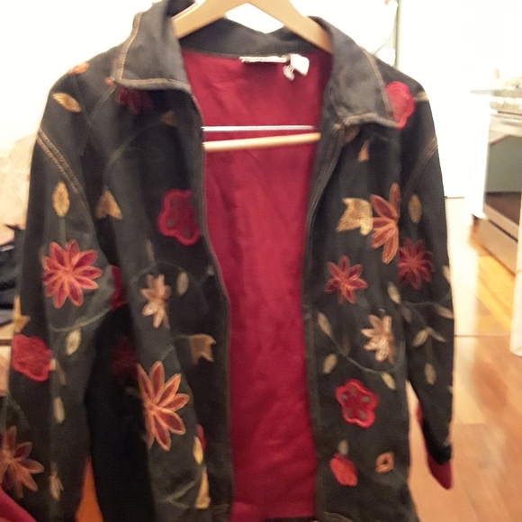 Chico Design Embroidered Floral Jacket - Picture 2 of 3